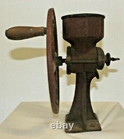Vintage Cast Iron General Store Coffee/corn Feed Grinder No. 1 1/2
