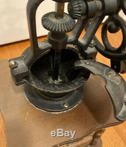 Vintage Coffee Grinder Iron Mill Design With Ceramic Sides Great Condition Rare
