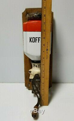 Vintage Coffee Grinder Wall Mount Koffie PeDe Red