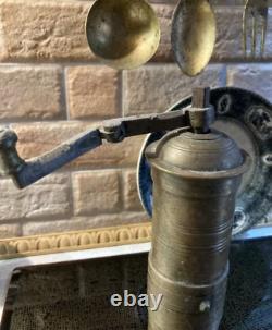 Vintage Collectible Coffee Grinder Antique Brass (510)