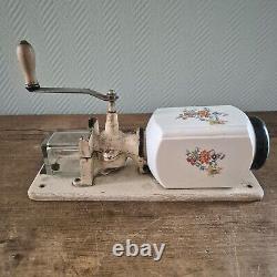 Vintage H. T. ARMIN TROSSER Wall mounted Coffee Mill Grinder Moulin cafe Floral