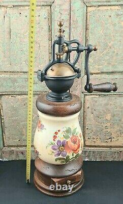 Vintage Italian Coffee Grinder Mill Moulin cafe Molinillo caffe c1960