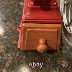 Vintage LIE PATENTADO Coffee Grinder Mill Cast-Iron RED