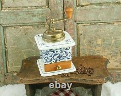 Vintage MANCIOLI Coffee Grinder Mill Moulin Cafe Molinillo caffe Kaffeemuehle