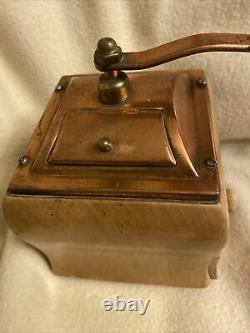 Vintage Made in Holland DeVe DE VE Wooden Wood Coffee Spice GRINDER, Copper Top