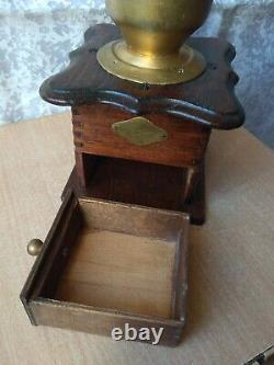 Vintage OLD wooden Table Box Coffee mill Grinder ANTIQUE MODEL Haha Geschmiedet