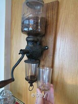 Vintage Original Arcade Crystal #3 Coffee MILL Coffee Grinder Catch Cup