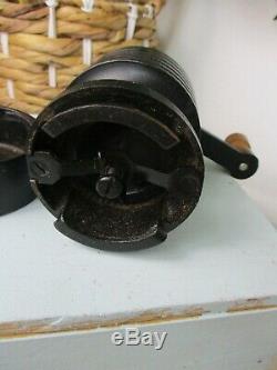 Vintage Salter / Sponge Cast Iron Coffee Grinder Made in England