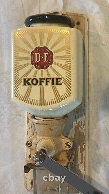 Vintage Zassenhaus Douwe Egberts Dutch Wall Coffee Mill Grinder Koffie DE Koffie