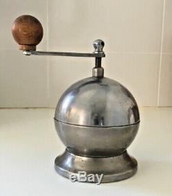 Vintage coffee grinder mill Atomic Tre Spade Italy