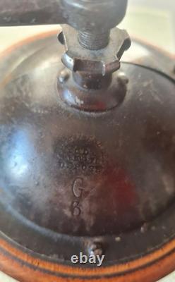 Vintage collectible Peugeot coffee grinder (144)